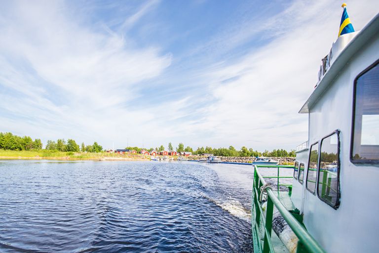 Boat trip to Sandskär