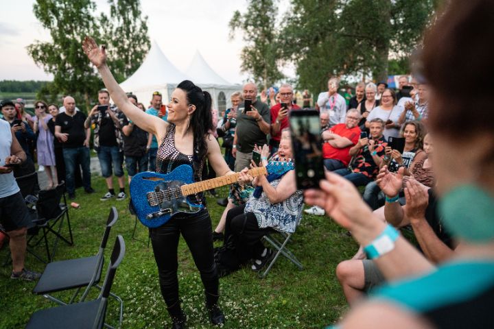 Kalottjazz & Blues festivaaleilla nautitaan musiikin sulosoinnuista kolmen päivän ajan rajan molemmin puolin.